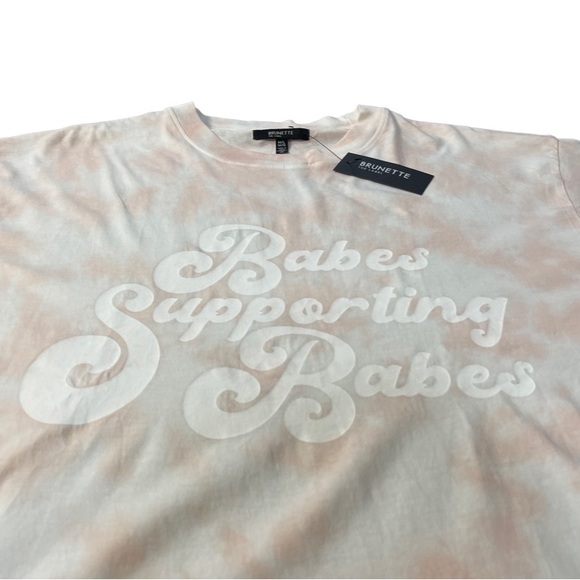 Brunette The Label Short Sleeve Box Tee - Babes Supporting Babes - Picture 3 of 6
